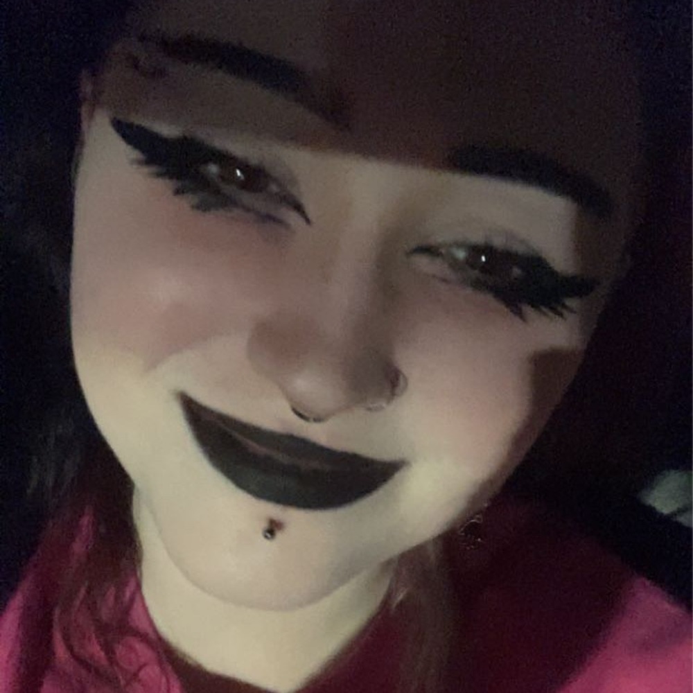 Meet your Posher, Lynzey